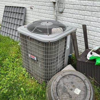 Logan Mechanical - Old 10 seer condensing unit - Heating & Air Conditioning/HVAC Near Me - Clinton, Maryland Logan Mechanical - Old 10 seer condensing unit - Heating & Air Conditioning/HVAC Near Me - Clinton, Maryland