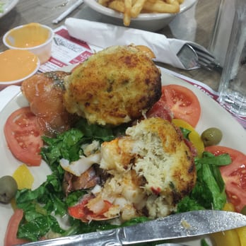 Oregon Diner - Lobster stuffed with crab meat. Very bland, but edible - Diners Near Me - Philadelphia, Pennsylvania Oregon Diner - Lobster stuffed with crab meat. Very bland, but edible - Diners Near Me - Philadelphia, Pennsylvania