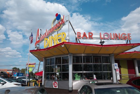 Lindenwood Diner by null