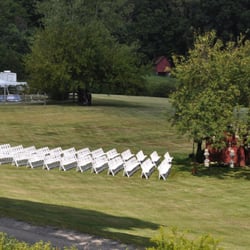 The Country Loft - Have your wedding ceremony beside a beautiful pond with a huge granite backdrop