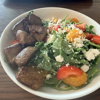 Ondus on the Waterfront - American Near Me - Vancouver, Washington