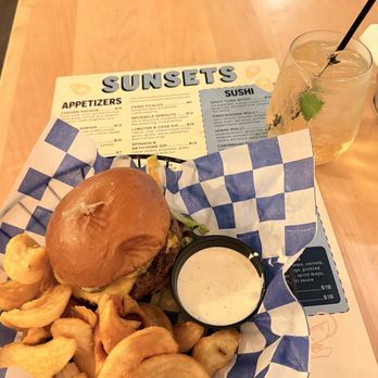 Sunsets Waterfront Dining - Mt Pleasant - Cheeseburger and fries - New American Near Me - Mt Pleasant, South Carolina Sunsets Waterfront Dining - Mt Pleasant - Cheeseburger and fries - New American Near Me - Mt Pleasant, South Carolina