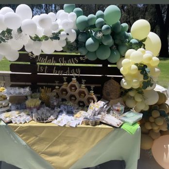 MJS Balloon Creations - Balloons and floral garland by MJSballooncreations - Balloon Services Near Me - Moreno Valley, California MJS Balloon Creations - Balloons and floral garland by MJSballooncreations - Balloon Services Near Me - Moreno Valley, California