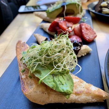 Down the Hatch Maui - Avocado Berry Toast - Seafood Near Me - Lahaina, Hawaii