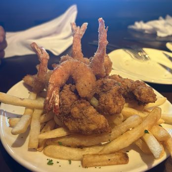 Pappadeaux Seafood Kitchen - Cajun/Creole Near Me - Houston, Texas Pappadeaux Seafood Kitchen - Cajun/Creole Near Me - Houston, Texas