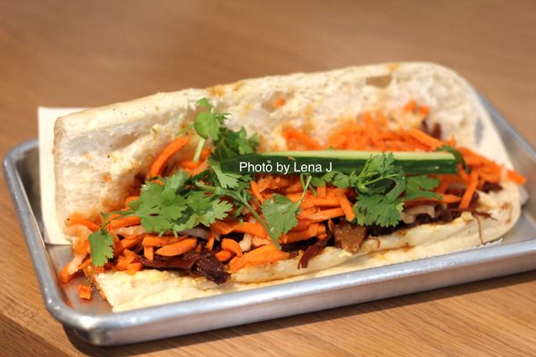 Ginger Deli by null