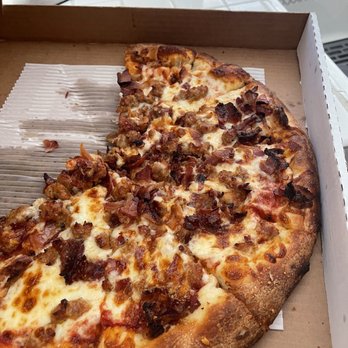 Big Bob's Best Pizza - Xl well done, light sauce, bacon and sausage pizza. - Pizza Near Me - Oceanside, California