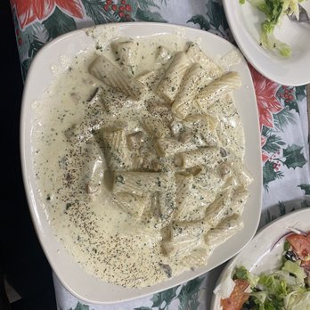 Calzone Italia - Pizza Near Me - Fresno, California Calzone Italia - Pizza Near Me - Fresno, California