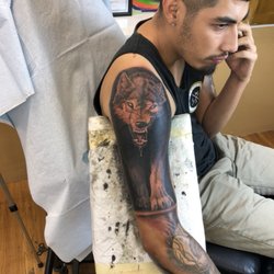 Painful Addiction Tattoo - By Carlos