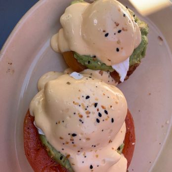 Snooze, an A.M. Eatery - SMASHED AVOCADO BENNY - Breakfast & Brunch Near Me - Tempe, Arizona
