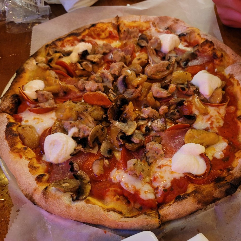 Geddy's - Four meat pizza - Seafood Near Me - Bar Harbor, Maine