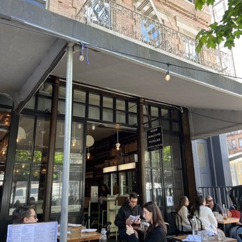 Jacob's Pickles - Outside seating - Comfort Food Near Me - New York, New York Jacob's Pickles - Outside seating - Comfort Food Near Me - New York, New York