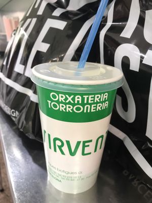 Orxateria i Torrons Sirvent by null