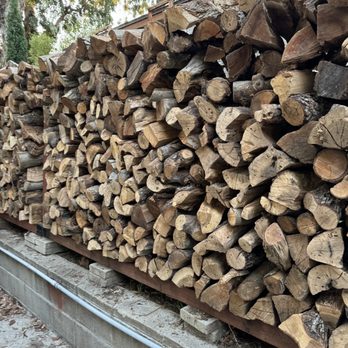 Garcia's Firewood - FULL cord of mixed oak and walnut. - Firewood Near Me - Santee, California Garcia's Firewood - FULL cord of mixed oak and walnut. - Firewood Near Me - Santee, California