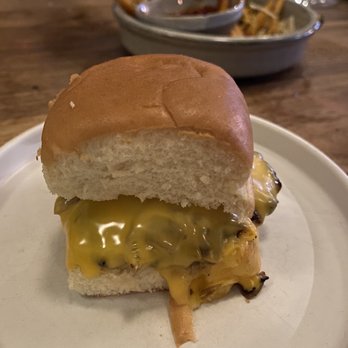 Canard - Steam burger - Wine Bars Near Me - Portland, Oregon Canard - Steam burger - Wine Bars Near Me - Portland, Oregon
