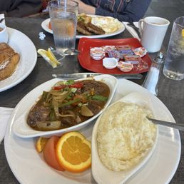 Short ribs & grits