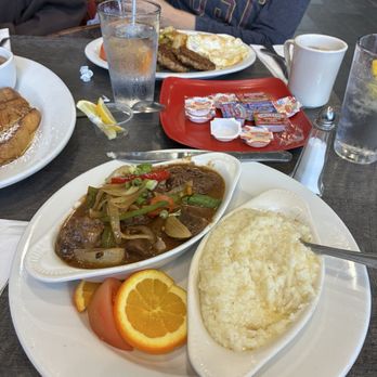 Flavor Table - Short ribs & grits - Cajun/Creole Near Me - Los Angeles, California