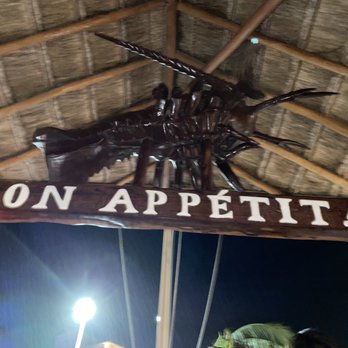 Lorenzillo's - No appetite should be the sign - Seafood Near Me - Cancún, ROO Lorenzillo's - No appetite should be the sign - Seafood Near Me - Cancún, ROO
