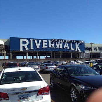 Riverwalk Outlets - Shopping Centers Near Me - New Orleans, Louisiana Riverwalk Outlets - Shopping Centers Near Me - New Orleans, Louisiana