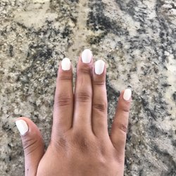 Select Nails & Spa