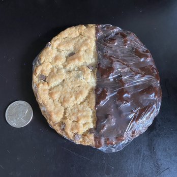 Broadway Bagel - Cookies - chocolate chip. SO DELICIOUS I didn't even know this was a thing. It's like a black & white but w/ chocolate chip cookie as base. - Bagels Near Me - New York, New York