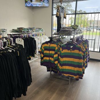 Poree's Embroidery - Uniforms Near Me - New Orleans, Louisiana Poree's Embroidery - Uniforms Near Me - New Orleans, Louisiana