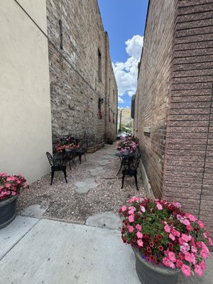 Balance Rock Eatery & Pub by null