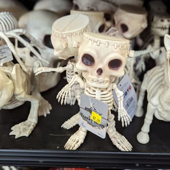 Raley's - Halloween 2023 - Grocery Near Me - Sacramento, California Raley's - Halloween 2023 - Grocery Near Me - Sacramento, California