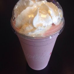 Triple O's - Strawberry Milkshake