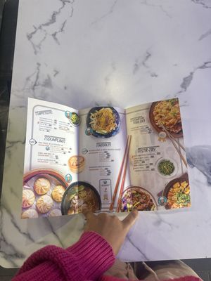 Dumpling Master | Bubble Tea & Noodles by null