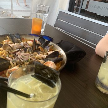La Cosecha Bar + Restaurant - Spanish Near Me - Paso Robles, California