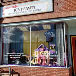 Toy Heaven - Storefront