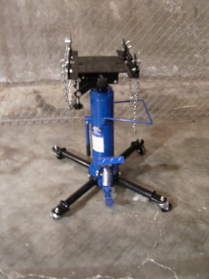 Photo of Pit Row - Santa Clara, CA, US. Transmission Jack