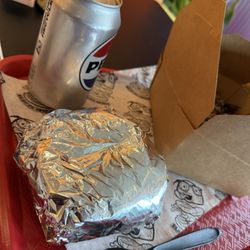 Burger Nerds - Single cheeseburger and Diet Pepsi