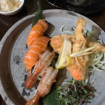 Raiz Kitchen Sushi Bar - Ama ebi and salmon nigiri - Sushi Bars Near Me - Chicago, Illinois