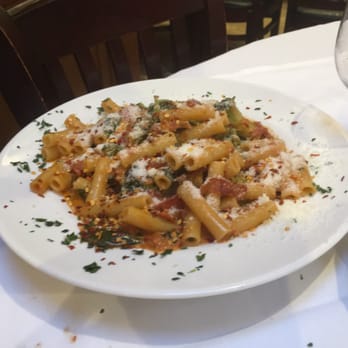 Pizza D'Amore - Delucious - Pizza Near Me - Brooklyn, New York