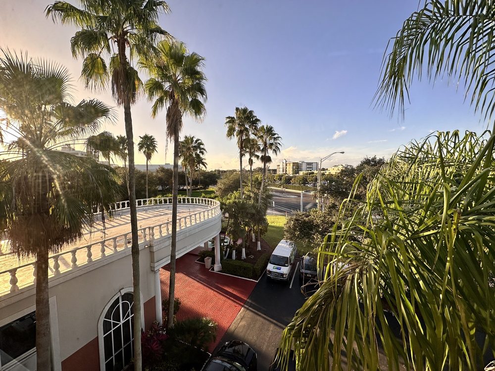 Holiday Inn Express Miami Airport Doral Area