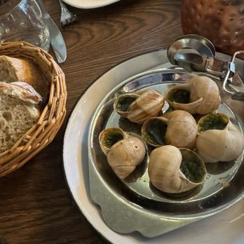 Brasserie Pastis - Escargot! delicious! - Restaurants Near Me - Paris Brasserie Pastis - Escargot! delicious! - Restaurants Near Me - Paris