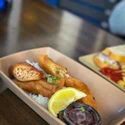 Encinitas Fish Shop - Fish Shop Lumpia (2)