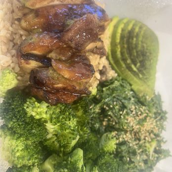 Goop Kitchen - So so good The goop Teriyaki Bowl - Salad Near Me - Los Angeles, California Goop Kitchen - So so good The goop Teriyaki Bowl - Salad Near Me - Los Angeles, California