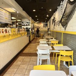 The Flying Yolk - Looking down the restaurant