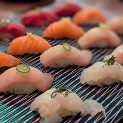 Sushi Roku - Assorted nigiri