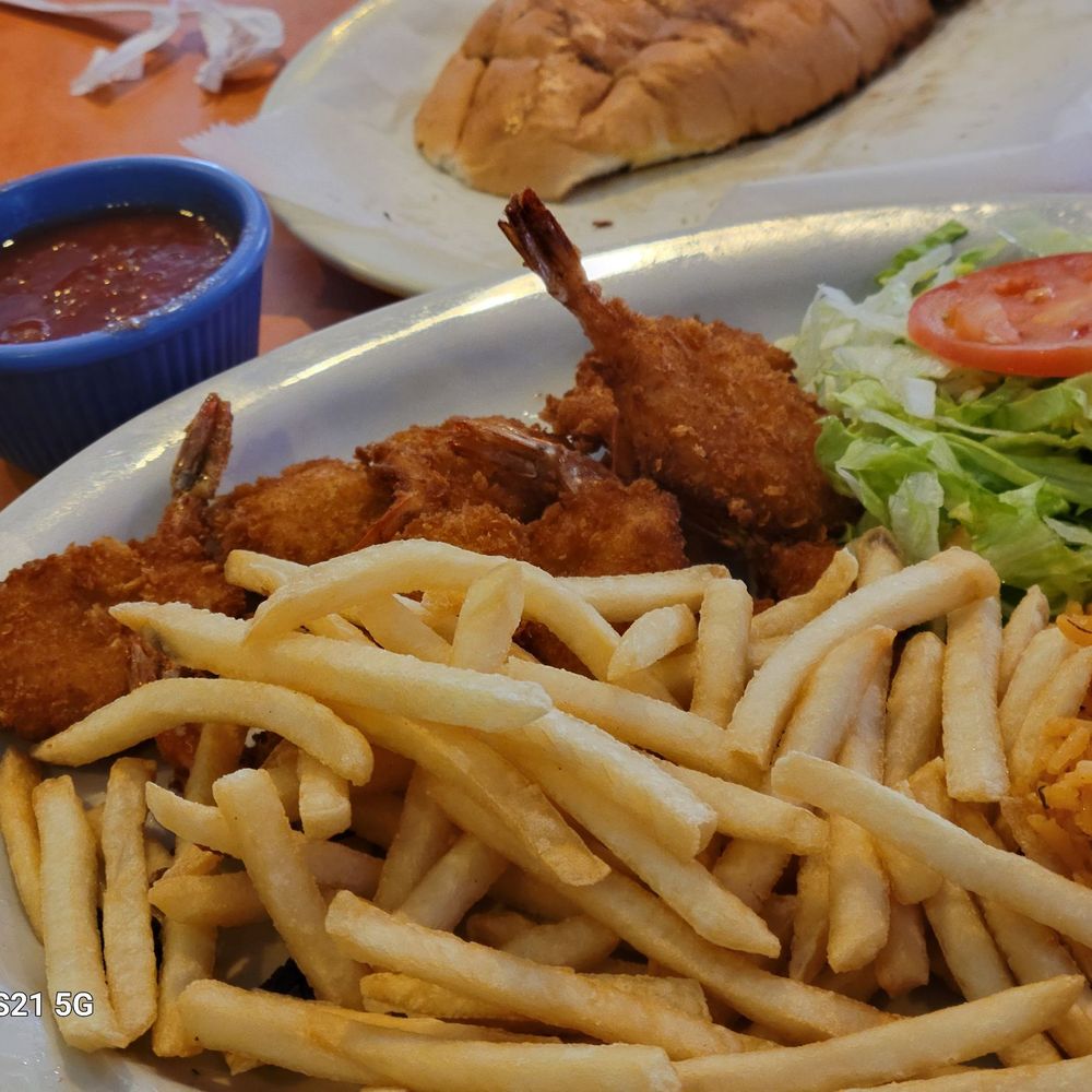 Perico's - Fried shrimp plate - Mexican Near Me - Houston, Texas