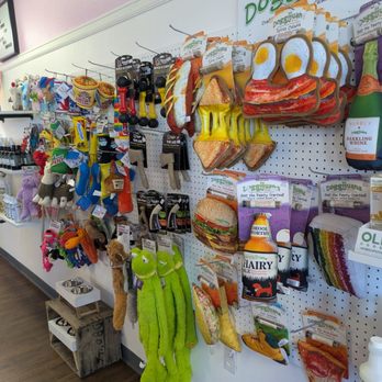 Beg N Bark - Pet Stores Near Me - Kennewick, Washington