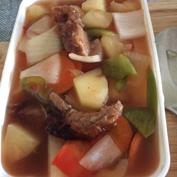 Canton - Gedileerde peking eend met ananas in zoetzuur €13,20 - Chinese Near Me - Aartselaar, VAN