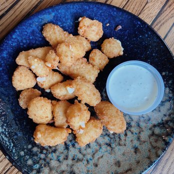 Magee's Irish Pub & Eatery - Wisconsin Cheese Curds - Irish Pub Near Me - Ankeny, Iowa Magee's Irish Pub & Eatery - Wisconsin Cheese Curds - Irish Pub Near Me - Ankeny, Iowa
