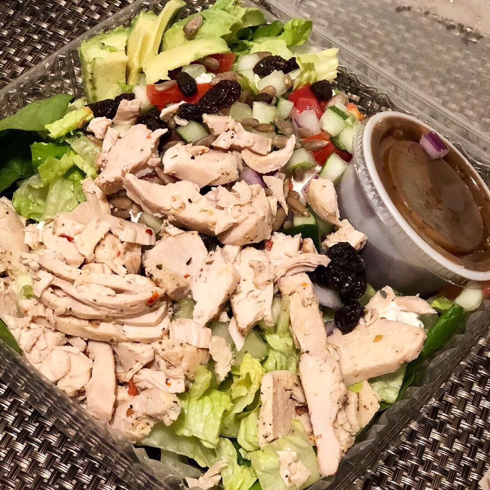 SoFresh - Signature Salad w/ chicken - New American Near Me - Tampa, Florida SoFresh - Signature Salad w/ chicken - New American Near Me - Tampa, Florida