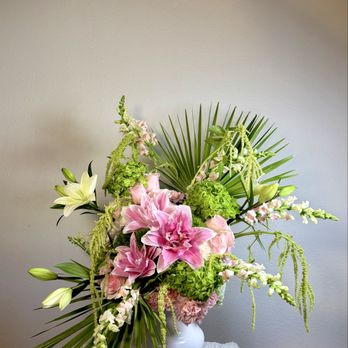 Blooms By Devin - Floral Designers Near Me - Roseville, California Blooms By Devin - Floral Designers Near Me - Roseville, California