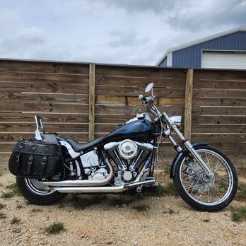Mikeys Motorcycles - 98 Softail Harley Davidson - Motorcycle Repair Near Me - Martindale, Texas Mikeys Motorcycles - 98 Softail Harley Davidson - Motorcycle Repair Near Me - Martindale, Texas