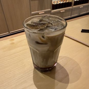 Tendon Kohaku - Iced Kuromitsu Houjicha Latte - Japanese Near Me - Seattle, Washington Tendon Kohaku - Iced Kuromitsu Houjicha Latte - Japanese Near Me - Seattle, Washington